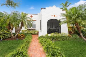 243 19TH AVENUE, SAINT PETERSBURG, FL 33704 Sold 03/04/25