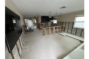 1927 SHORE ACRES BOULEVARD, SAINT PETERSBURG, FL 33703 Sold 03/24/25