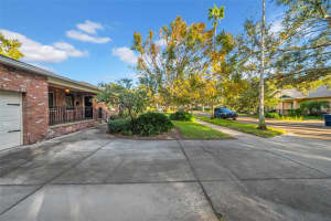 2905 FOUNTAIN BOULEVARD, TAMPA, FL 33609 Sold 05/07/25