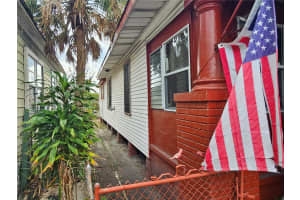 2005 COLUMBUS DRIVE, TAMPA, FL 33605 Sold 02/14/25