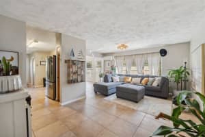 5255 AZALEA CIRCLE, DADE CITY, FL 33523 Sold 01/27/25