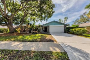 1040 KENT LANE, PALM HARBOR, FL 34683 Sold 02/28/25