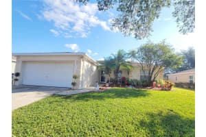 6421 MYRTLEWOOD DRIVE, LAKELAND, FL 33810 Sold 03/09/25