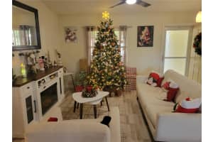 6421 MYRTLEWOOD DRIVE, LAKELAND, FL 33810 Sold 03/09/25