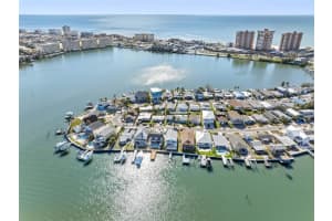 943 182ND AVENUE, REDINGTON SHORES, FL 33708 Sold 05/08/25