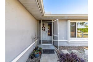 287 GROUND DOVE CIRCLE, LEHIGH ACRES, FL 33936 Sold 05/09/25