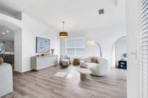 8619 SANDY PLAINS DRIVE, RIVERVIEW, FL 33578 Sold 01/29/25