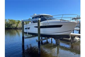 7259 MOUNT PINEY ROAD, ST PETERSBURG, FL 33702 Sold 01/06/25