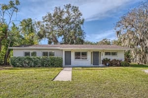 1030 PINEVIEW PLACE, LAKELAND, FL 33801 Sold 04/17/25