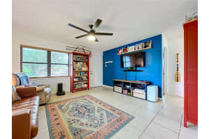 5401 13TH AVENUE, GULFPORT, FL 33707 Sold 12/30/24