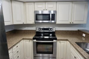 320 ISLAND WAY, CLEARWATER BEACH, FL 33767 Sold 04/21/25