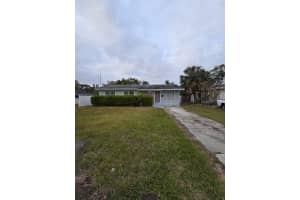 121 PERSHING STREET, SAINT PETERSBURG, FL 33702 Sold 03/05/25
