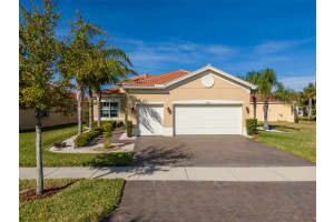 4827 GRAND BANKS DRIVE, WIMAUMA, FL 33598 Sold 03/13/25