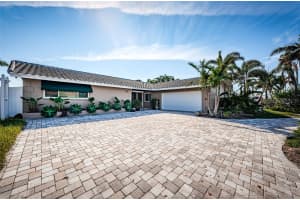 835 119TH AVENUE, TREASURE ISLAND, FL 33706 Sold 12/31/24