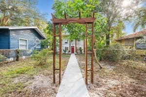 807 GENESEE STREET, TAMPA, FL 33603 - MLS#MFRTB8328982