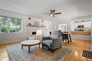 690 47TH STREET, SAINT PETERSBURG, FL 33713 Sold 01/24/25