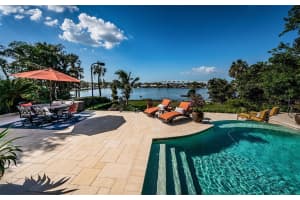 118 HARBOR VIEW LANE, BELLEAIR BLUFFS, FL 33770 - MLS#MFRTB8329101