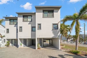 9901 1st St E #f, TREASURE ISLAND