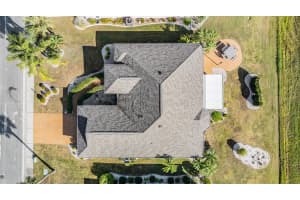 725 WINTERBROOKE WAY, SUN CITY CENTER, FL 33573 Sold 04/14/25