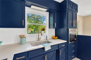 9229 OVERLOOK DRIVE, TEMPLE TERRACE, FL 33617 Sold 03/31/25