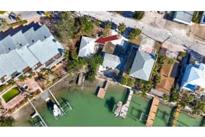 333 BAY PLAZA, TREASURE ISLAND, FL 33706 Sold 07/03/25