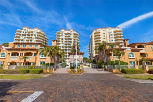 555 5TH AVENUE, ST PETERSBURG, FL 33701 Sold 12/30/24