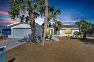 1009 SPINDLE PALM WAY, APOLLO BEACH, FL 33572 Sold 02/20/25