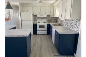 21 THATCH PALM STREET, LARGO, FL 33770 Sold 04/09/25