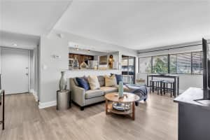 885 VILLAGE DRIVE, ST PETERSBURG, FL 33716 Sold 01/13/25