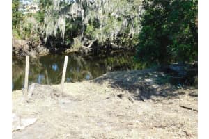 11009 SPIVEY ROAD, GIBSONTON, FL 33534 Sold 01/23/25