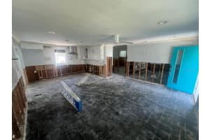 3940 OLEANDER WAY, ST PETE BEACH, FL 33706 Sold 02/07/25