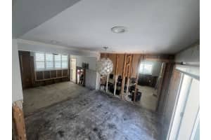 3940 OLEANDER WAY, ST PETE BEACH, FL 33706 Sold 02/07/25