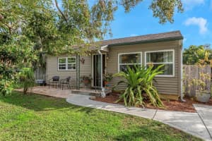 1002 HULL STREET, GULFPORT, FL 33707 Sold 01/10/25