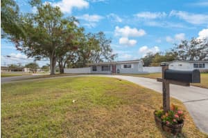 10880 VILLAGE GREEN AVENUE, SEMINOLE, FL 33772 Sold 04/01/25