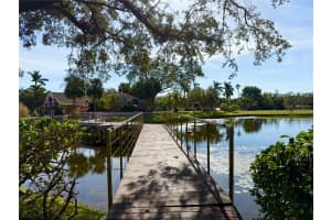 10263 GANDY BOULEVARD, SAINT PETERSBURG, FL 33702 Sold 02/14/25