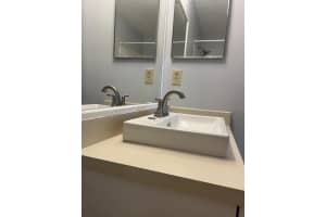 10024 STRAFFORD OAK COURT, TAMPA, FL 33624 - MLS#MFRTB8330103