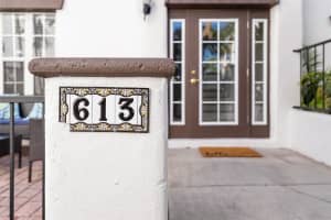 613 CASABELLA CIRCLE, TAMPA, FL 33609 Sold 04/15/25