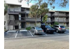 6336 NEWTOWN CIRCLE, TAMPA, FL 33615 Sold 01/17/25