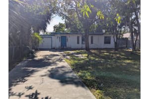 2066 6TH STREET, SARASOTA, FL 34237 Sold 04/04/25