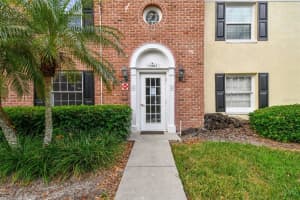 13682 ORANGE SUNSET DRIVE, TAMPA, FL 33618 Sold 03/27/25