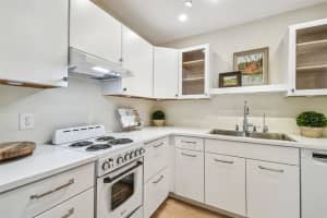 13682 ORANGE SUNSET DRIVE, TAMPA, FL 33618 Sold 03/27/25