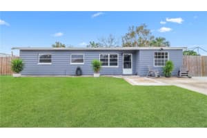 8004 TANGLEWOOD LANE, TAMPA, FL 33615 Sold 01/31/25
