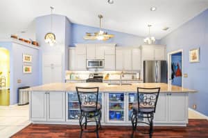 641 WESTFIELD COURT, DUNEDIN, FL 34698 Sold 03/03/25