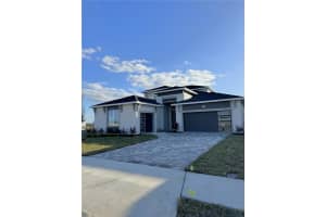 8425 GOLDEN BEACH COURT, PARRISH, FL 34219 Sold 04/28/25