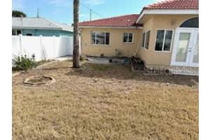 988 BRUCE AVENUE, CLEARWATER BEACH, FL 33767 - MLS#MFRTB8330385
