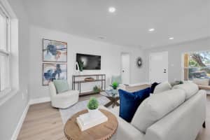 420 MADISON STREET, SAINT PETERSBURG, FL 33711 Sold 01/06/25