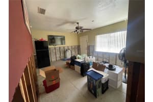 137 LINCOLN CIRCLE, SAINT PETERSBURG, FL 33703 Sold 02/10/25