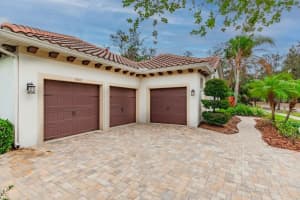 5212 CANDLER VIEW DRIVE, LITHIA, FL 33547 Sold 06/27/25