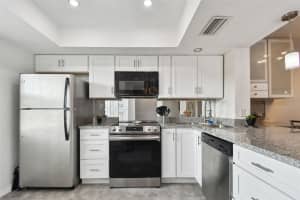 7321 CENTRAL AVENUE, SAINT PETERSBURG, FL 33710 Sold 05/16/25