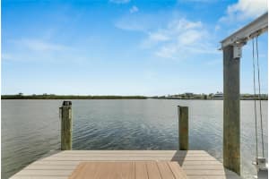 6613 SEABIRD WAY, APOLLO BEACH, FL 33572 Sold 06/18/25
